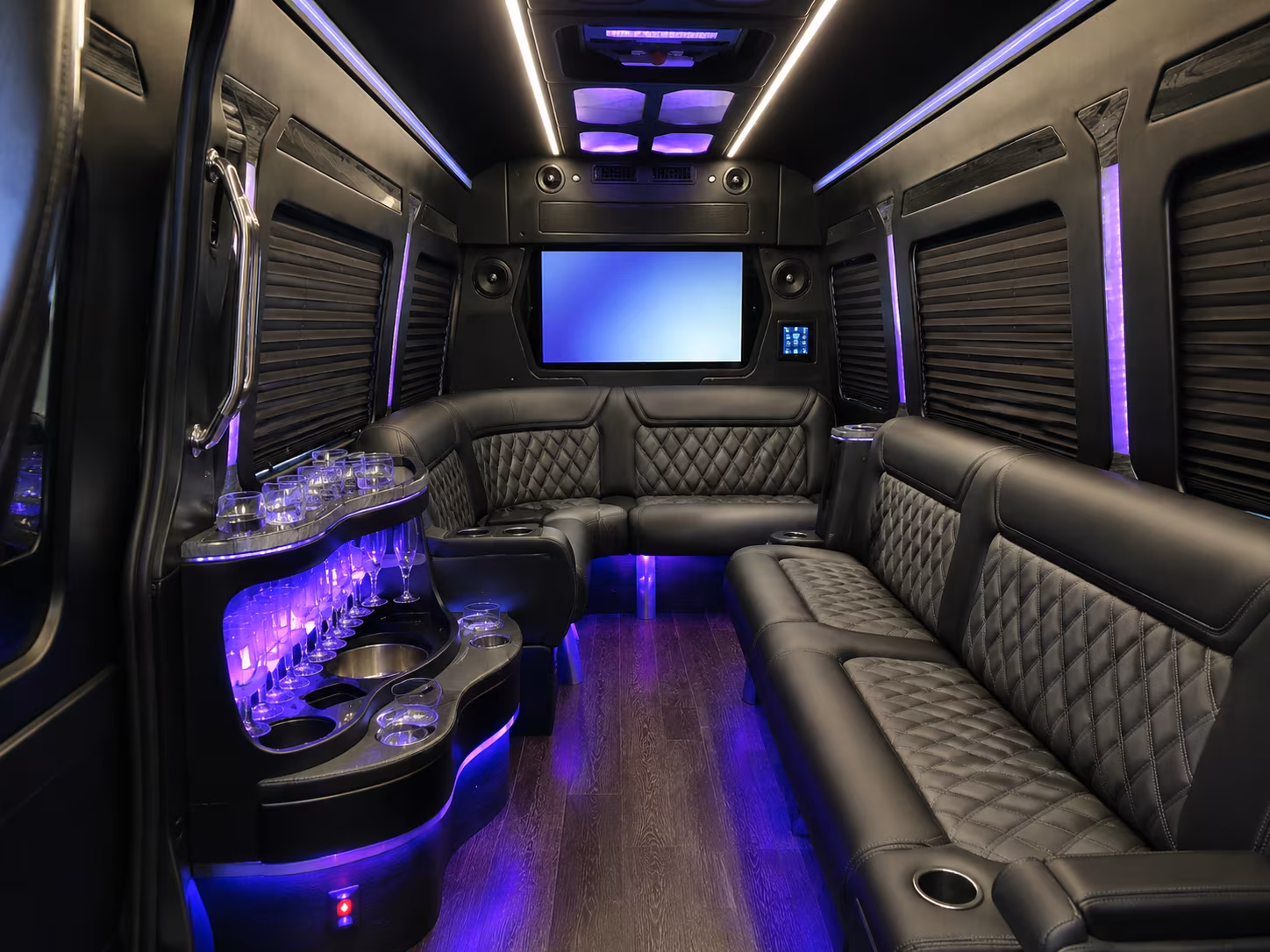 mariettacharterbuscompany com can help you set up senior and elderly member transportation
